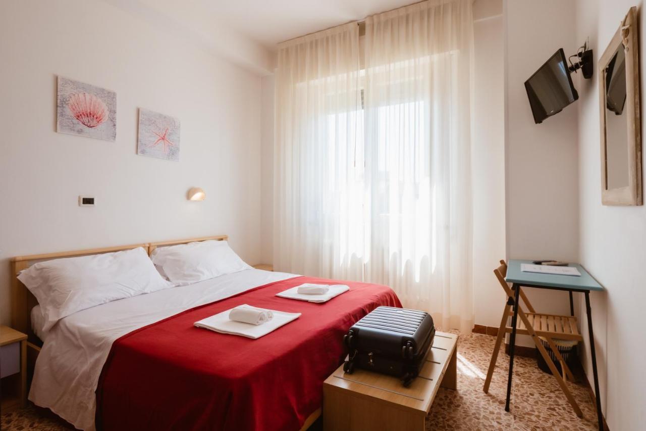 Hotel Villa Del Mare Senigallia Exterior foto